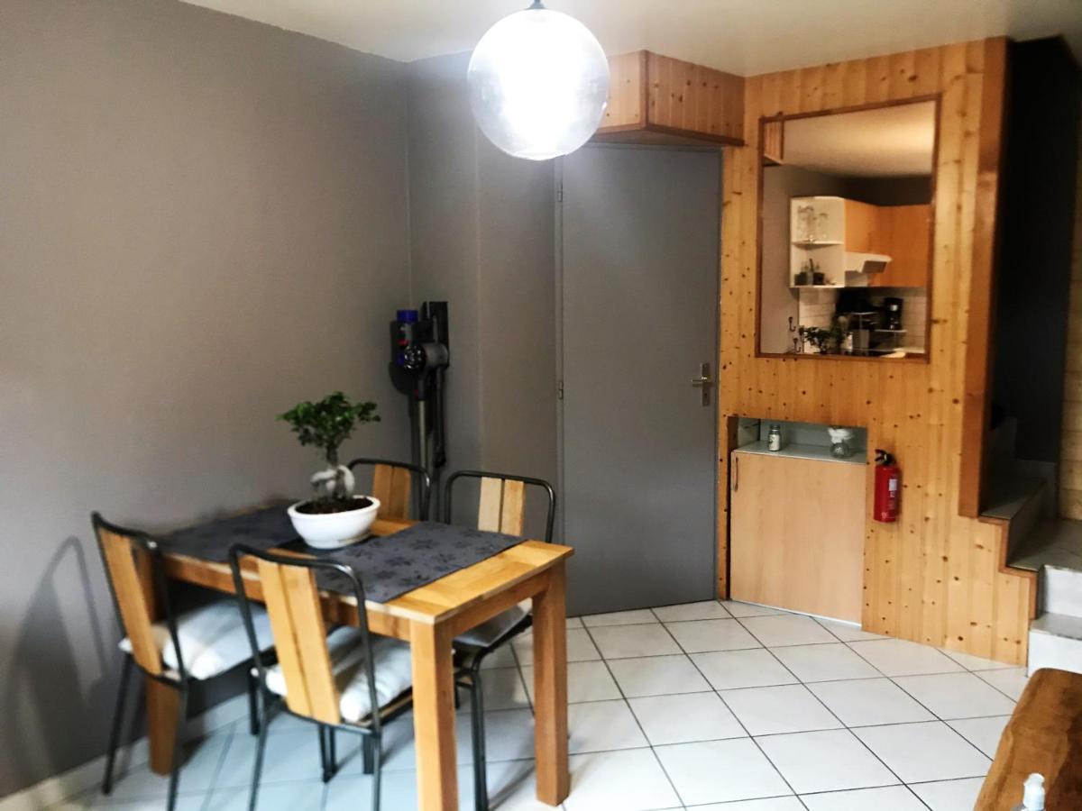 Charmant Appartement 2-4 Personnes Entre Annecy Et Aravis Thônes Exterior foto