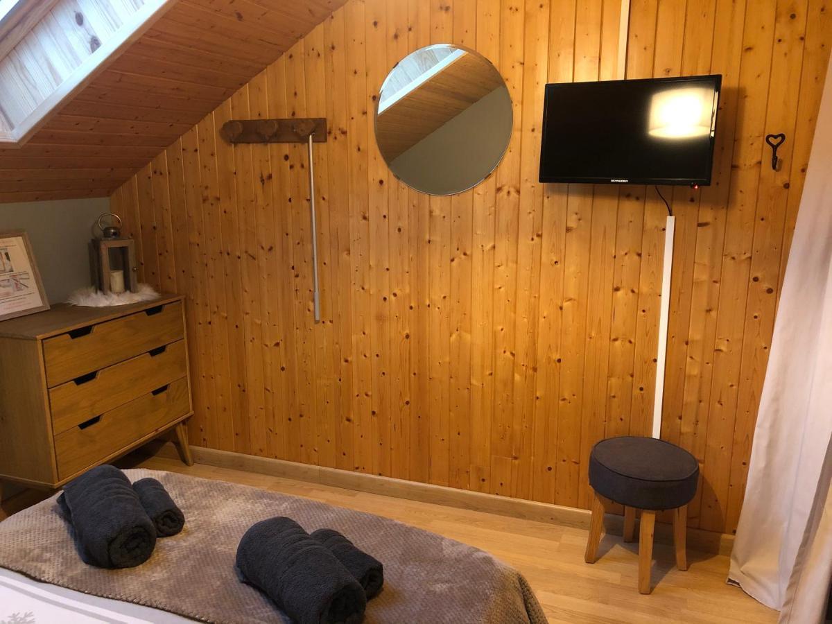 Charmant Appartement 2-4 Personnes Entre Annecy Et Aravis Thônes Exterior foto